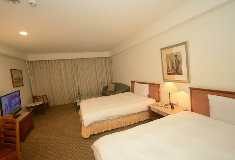 اتاق استاندارد چهار تخته, Apollo