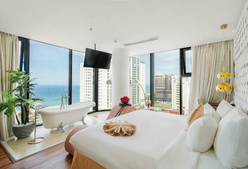 سوییت جونیور با چشمانداز دریا, Cicilia Hotels & Spa Danang Powered By Aston