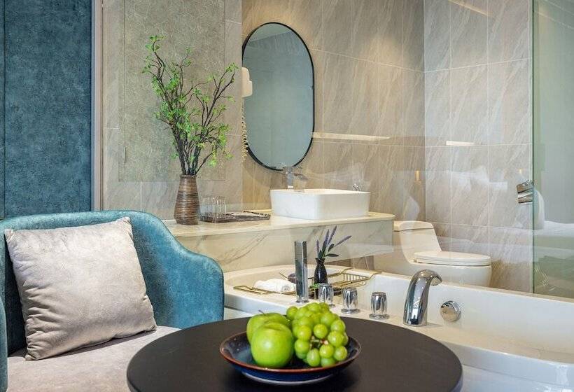 Premium Room Side Sea View, Cicilia Hotels & Spa Danang Powered By Aston