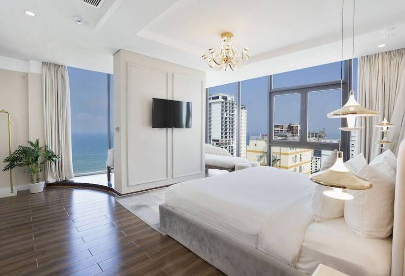 , Cicilia Hotels & Spa Danang Powered By Aston