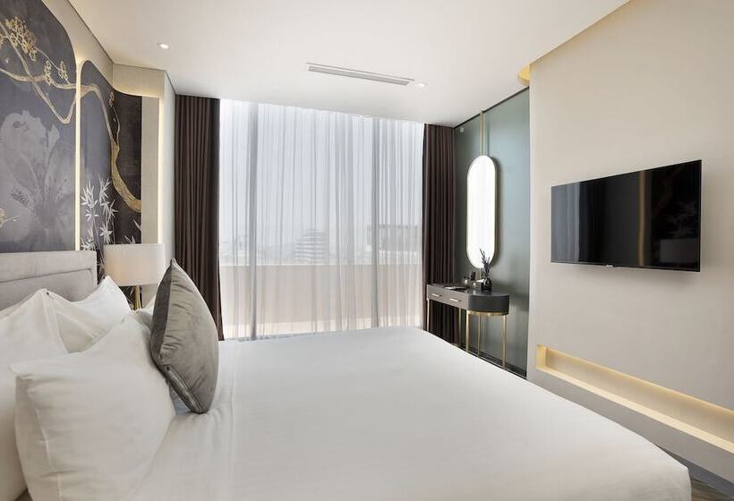 , Cicilia Hotels & Spa Danang Powered By Aston