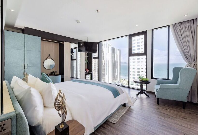 سوییت جونیور با چشمانداز دریا, Cicilia Hotels & Spa Danang Powered By Aston