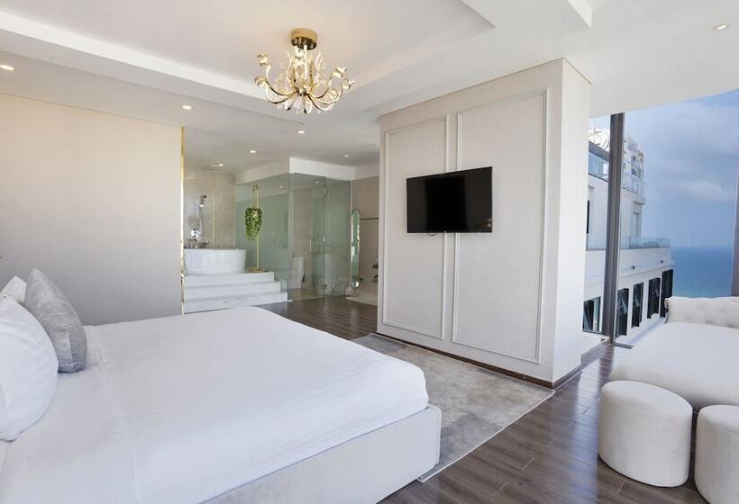 , Cicilia Hotels & Spa Danang Powered By Aston