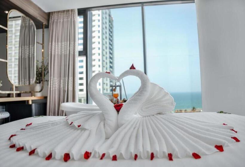 سوییت جونیور با چشمانداز دریا, Cicilia Hotels & Spa Danang Powered By Aston
