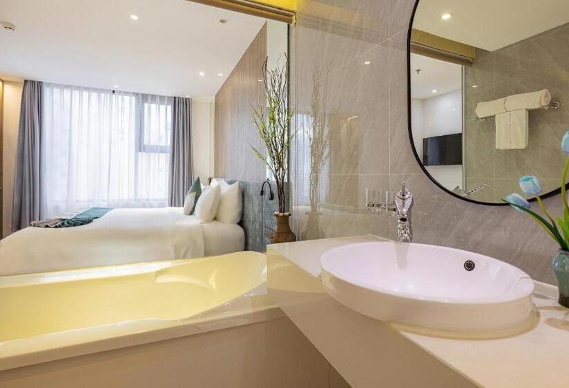 اتاق لوکس با چشمانداز دریا, Cicilia Hotels & Spa Danang Powered By Aston