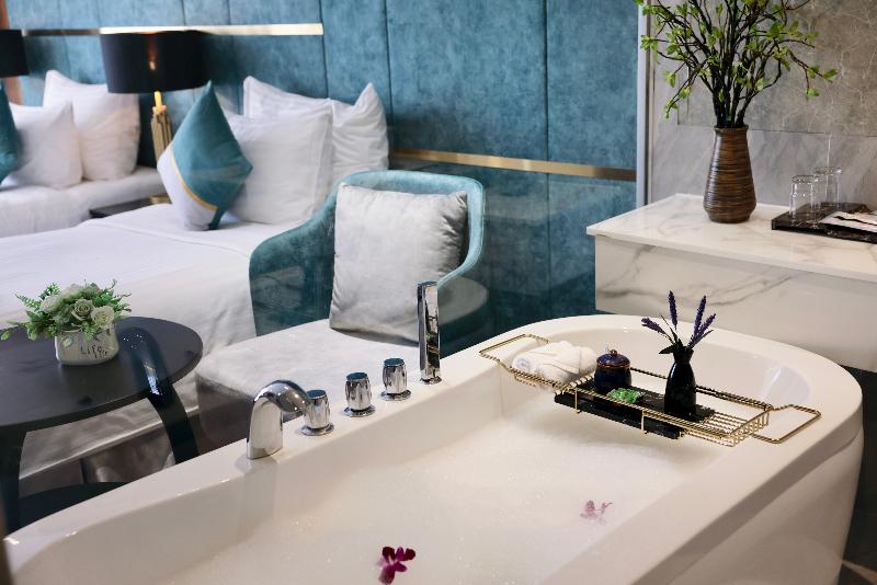 اتاق لوکس با چشمانداز دریا, Cicilia Hotels & Spa Danang Powered By Aston