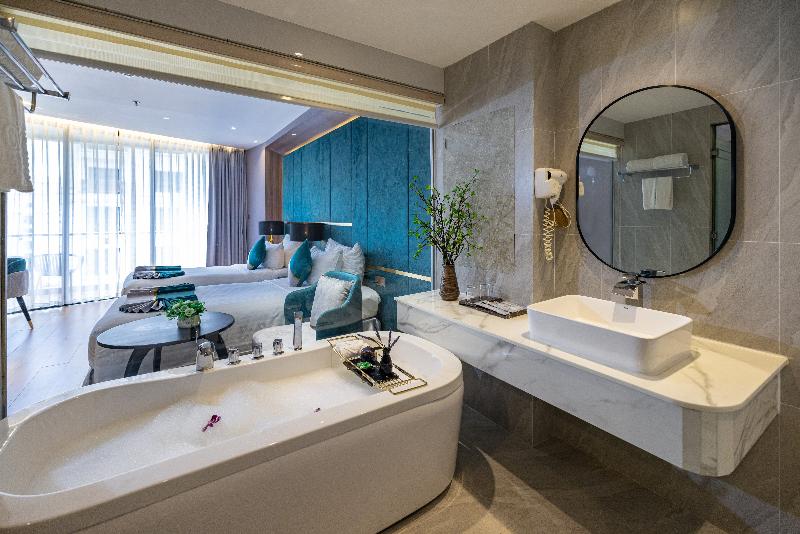 اتاق لوکس با چشمانداز دریا, Cicilia Hotels & Spa Danang Powered By Aston