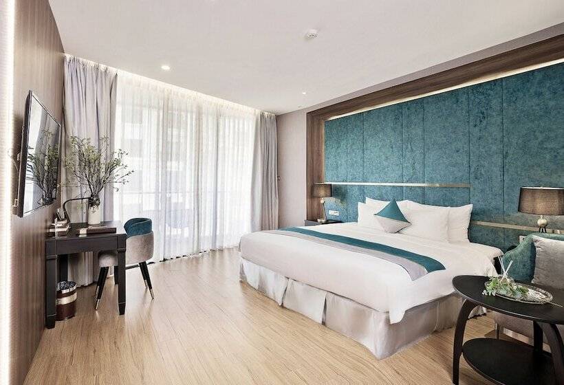 Premium Room Side Sea View, Cicilia Hotels & Spa Danang Powered By Aston