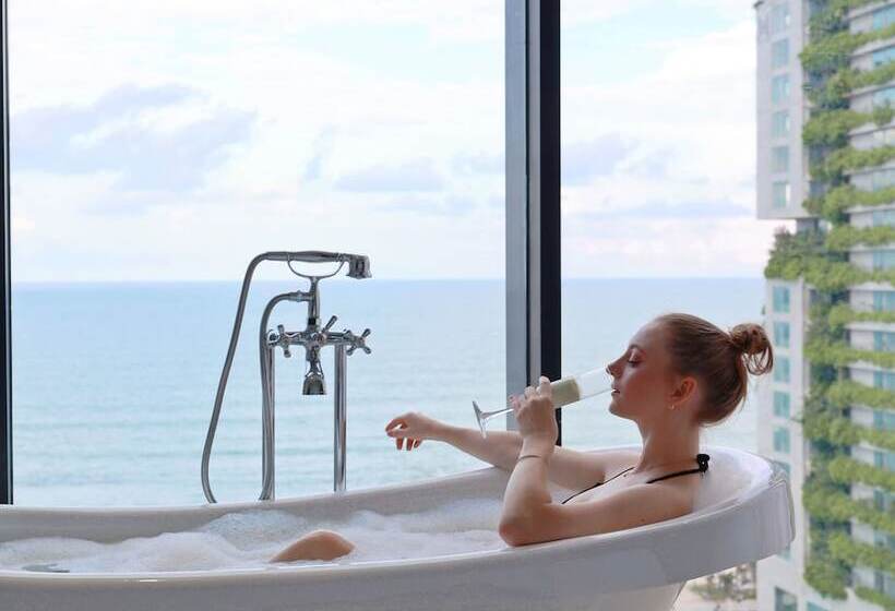 سوئیت خانواده 2 خوابه, Cicilia Hotels & Spa Danang Powered By Aston