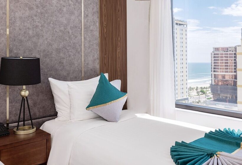 اتاق لوکس با چشمانداز شهر, Cicilia Hotels & Spa Danang Powered By Aston