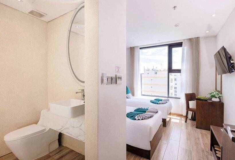 اتاق لوکس با چشمانداز شهر, Cicilia Hotels & Spa Danang Powered By Aston