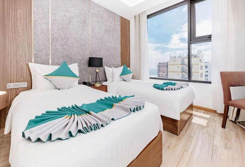 اتاق لوکس با چشمانداز شهر, Cicilia Hotels & Spa Danang Powered By Aston