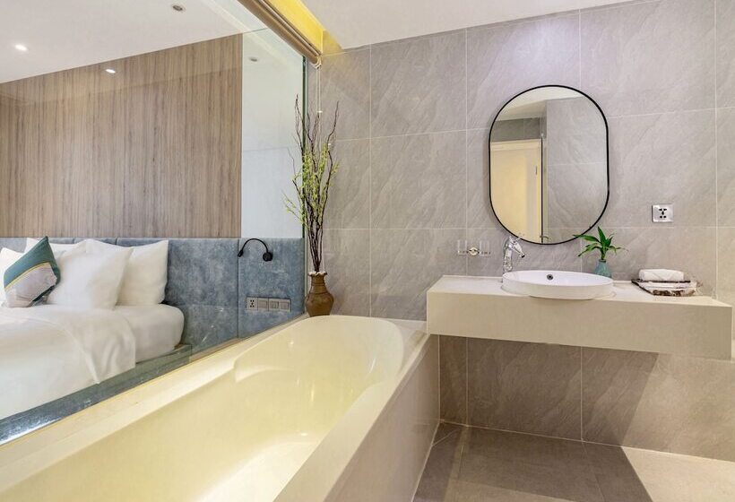 اتاق لوکس با چشمانداز دریا, Cicilia Hotels & Spa Danang Powered By Aston