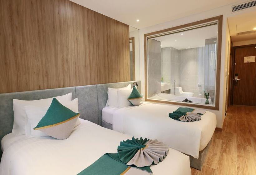 اتاق لوکس با چشمانداز دریا, Cicilia Hotels & Spa Danang Powered By Aston