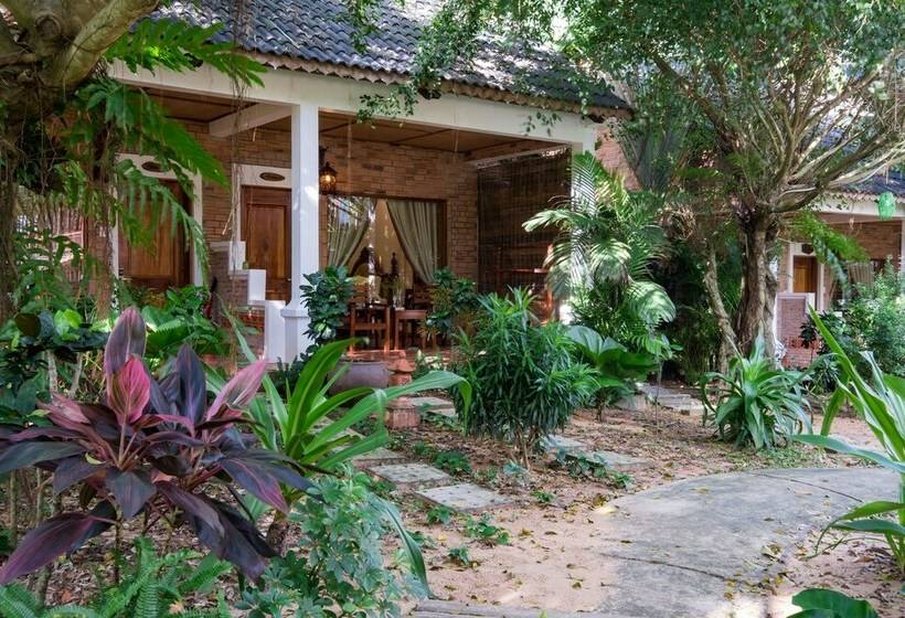 اتاق لوکس با چشمانداز باغ, Coco Palm Beach Resort & Spa