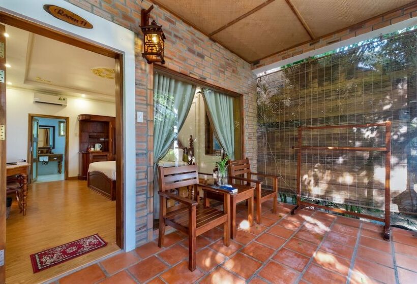 اتاق لوکس با چشمانداز باغ, Coco Palm Beach Resort & Spa