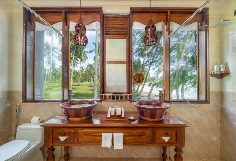 اتاق لوکس سه تخته, Coco Palm Beach Resort & Spa