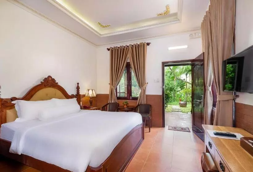 اتاق لوکس با چشم‌انداز باغ, Coco Palm Beach Resort & Spa