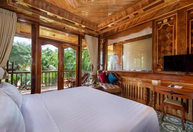 اتاق اساندارد با چشم‌انداز جانبی به دریا, Coco Palm Beach Resort & Spa