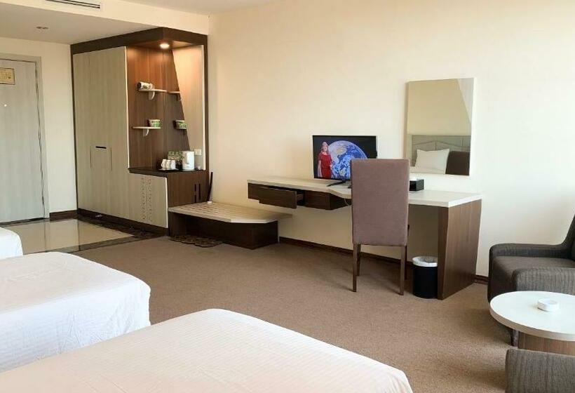 اتاق سوپریور سه تخته, Muong Thanh Dien Chau