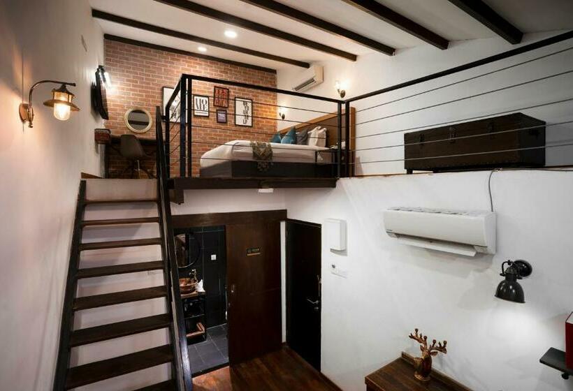 جناح دوبلكس, Reunion Heritage House