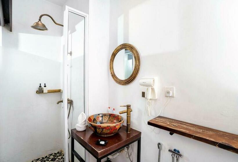 غرفة ديلوكس سرير كينج, Reunion Heritage House