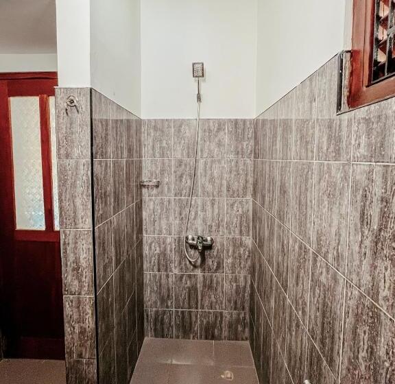 Quarto Triplo Standart, Riverside Cabanas