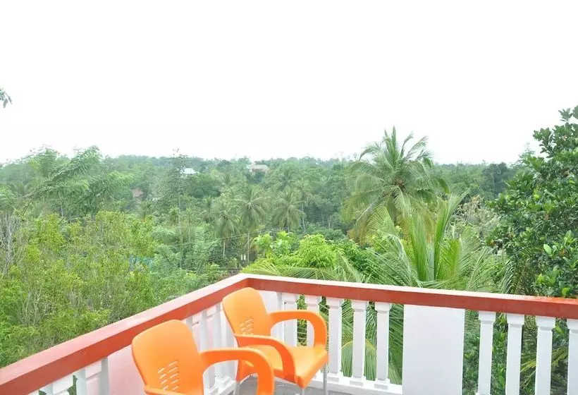 バルコニー付きデラックスルーム, Kurumba Hills