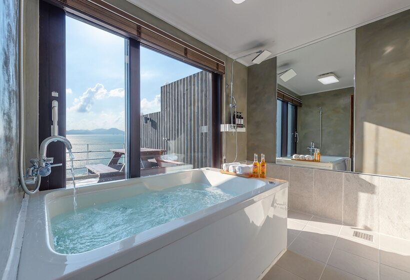 オーシャンビューデラックスルーム, Whale S Dream