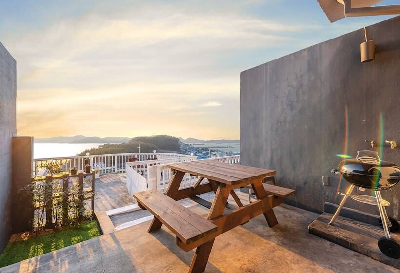 オーシャンビュースーペリアールーム, Whale S Dream