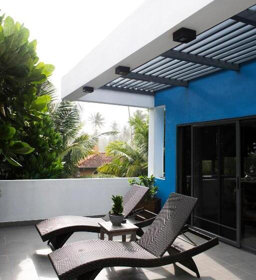 جناح, Owl And The Pussycat Hotel & Restaurant