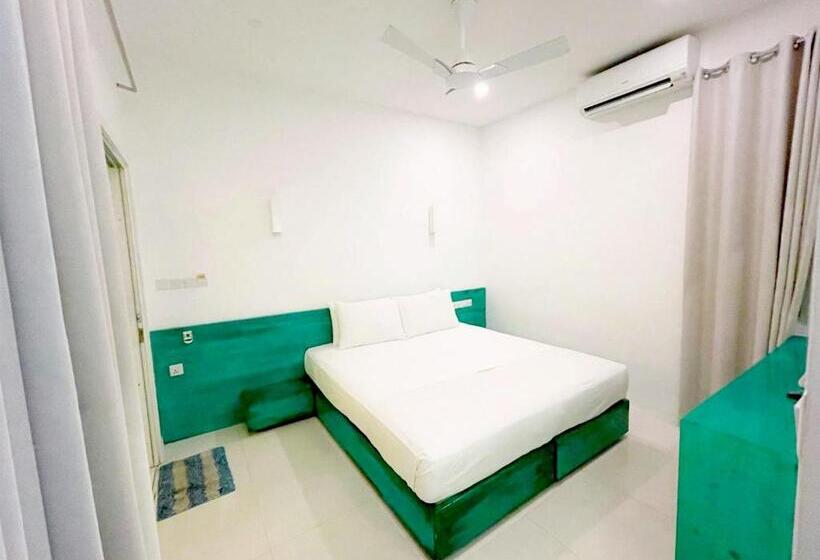 اتاق استاندارد با تراس و چشم‌انداز دریا, Planktons Beach