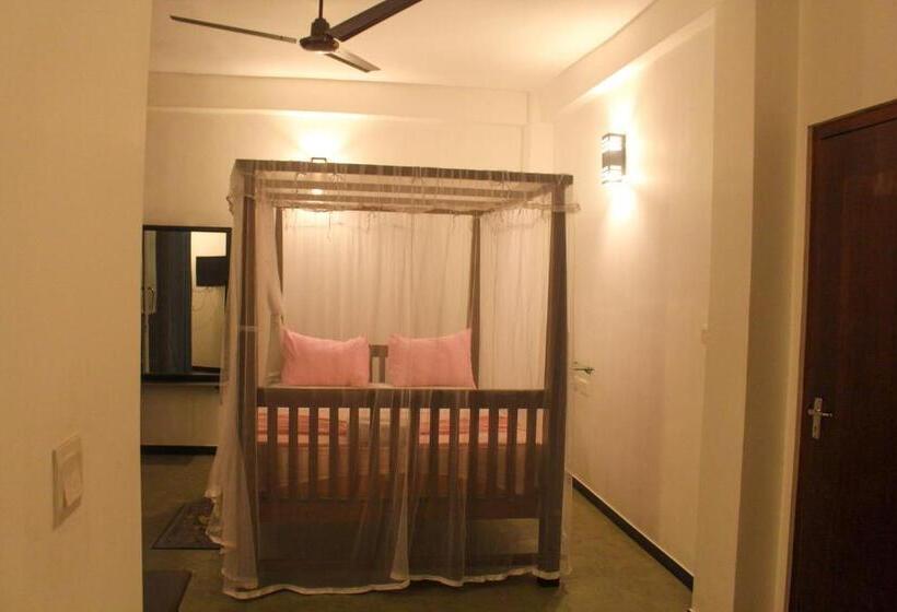 غرفة ديلوكس, Unawatuna Guest