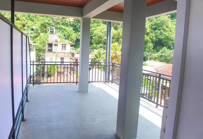 Deluxe-huone Parveke, Unawatuna Guest