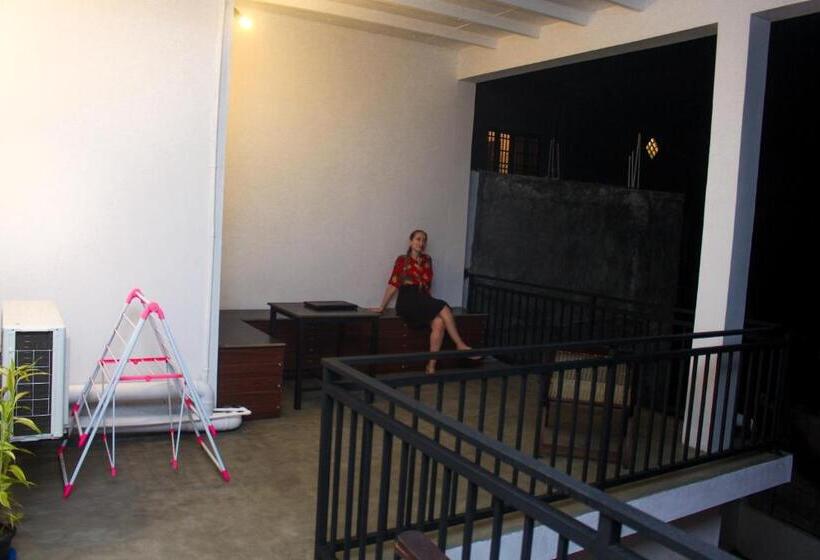 غرفة ديلوكس, Unawatuna Guest