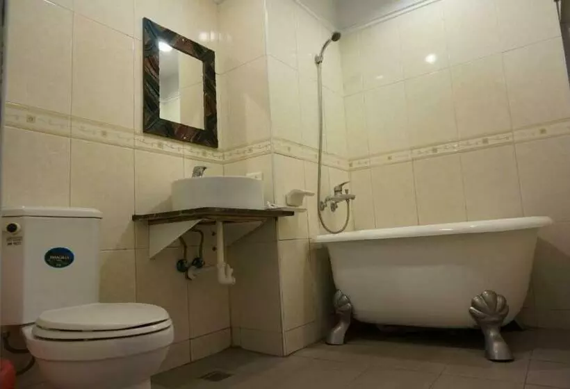 اتاق استاندارد, A Cup Hostel