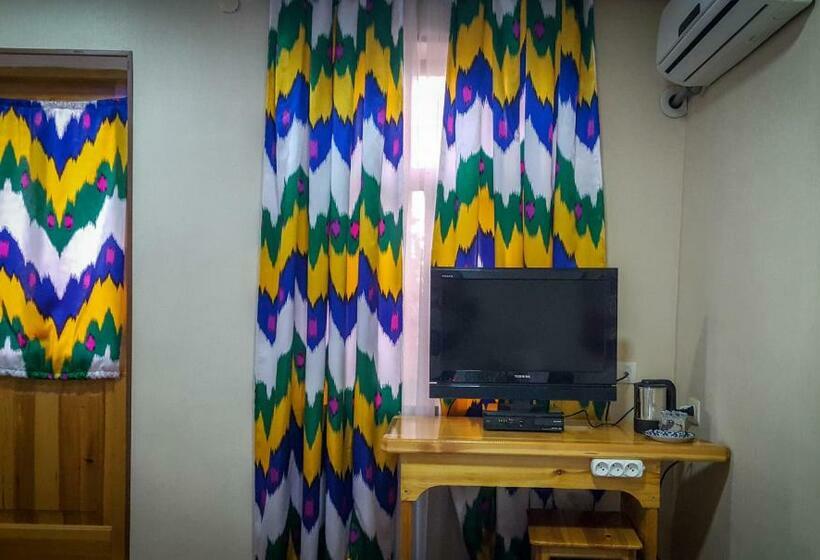 اتاق استاندارد یک نفره, Jahongir