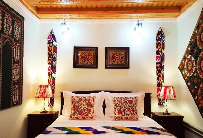 اتاق سوپریور, Jahongir