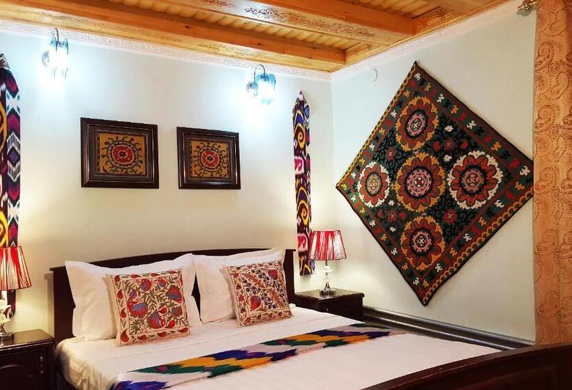 اتاق سوپریور, Jahongir