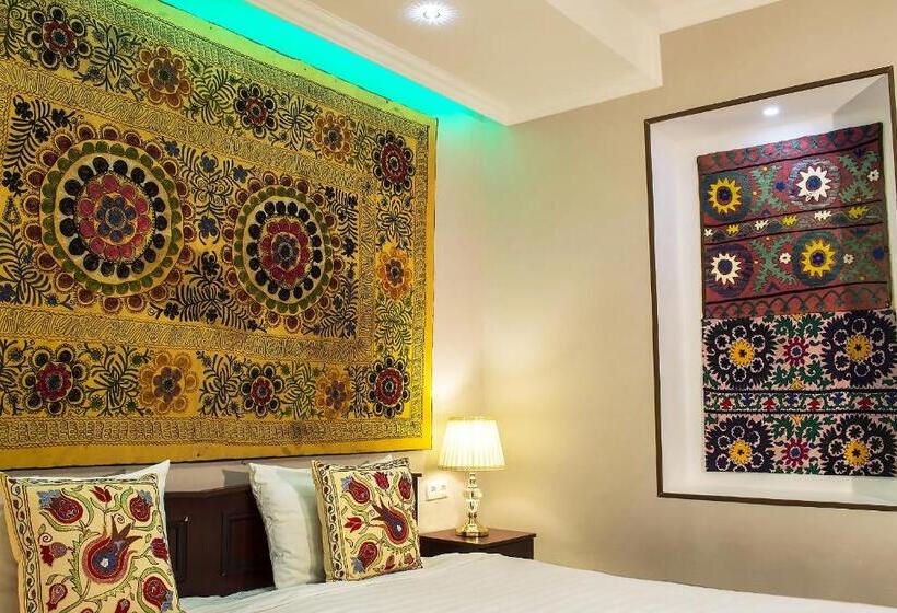 اتاق استاندارد, Jahongir