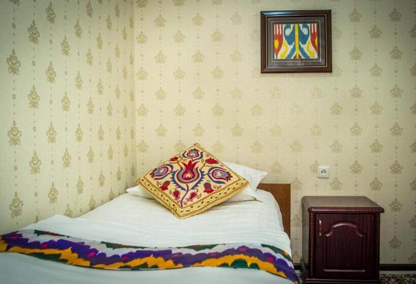 سوییت جونیور, Jahongir