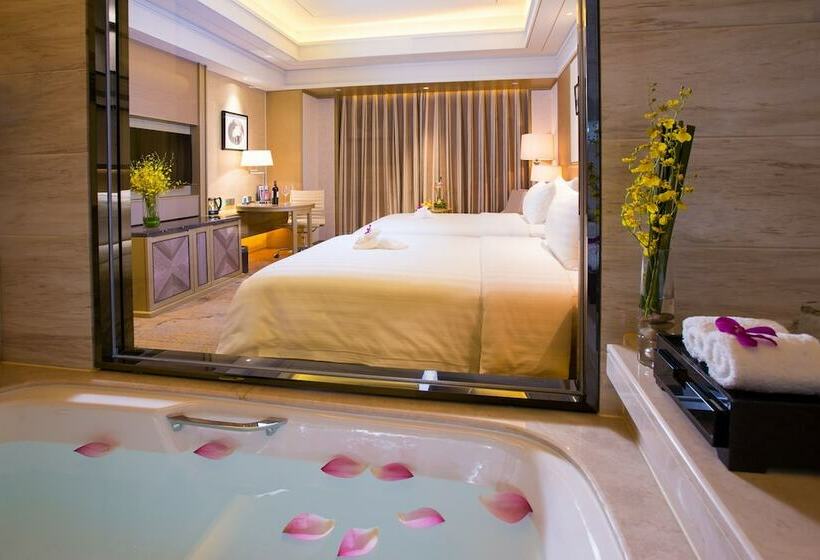 غرفة ديلوكس مطلة على المدينة, New Century Grand Hotel Hangzhou Zheshang