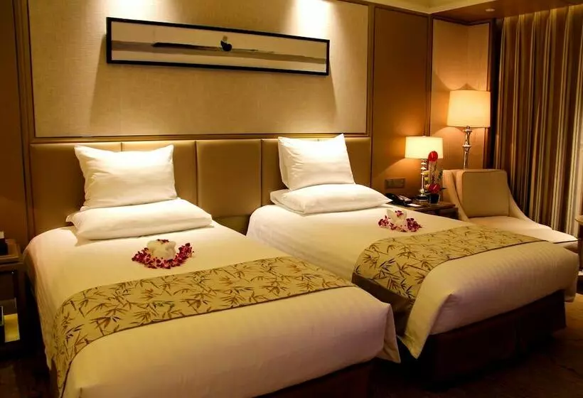 シティビューのデラックスルーム, New Century Grand Hotel Hangzhou Zheshang