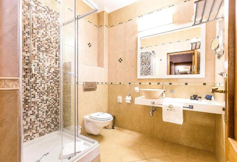 Quarto superior, Athos R.m.t