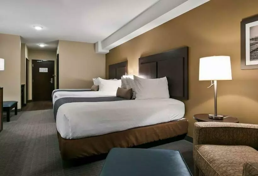 اتاق استاندارد, Best Western Plus Lacombe Inn & Suites