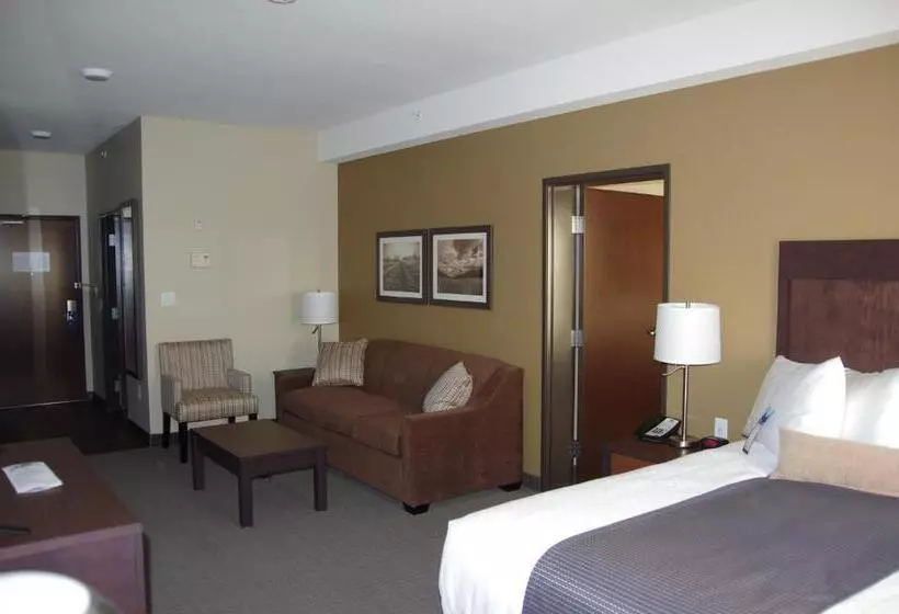 سوئیت با تخت بزرگ, Best Western Plus Lacombe Inn & Suites