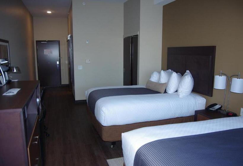 اتاق استاندارد با تخت دو نفره بزرگ برای معلولان, Best Western Plus Lacombe Inn & Suites