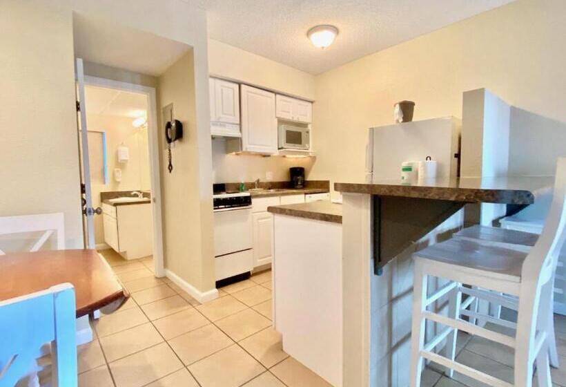 Студия Стандарт, Casa Blanca Resort 1 Bed   1 Bath