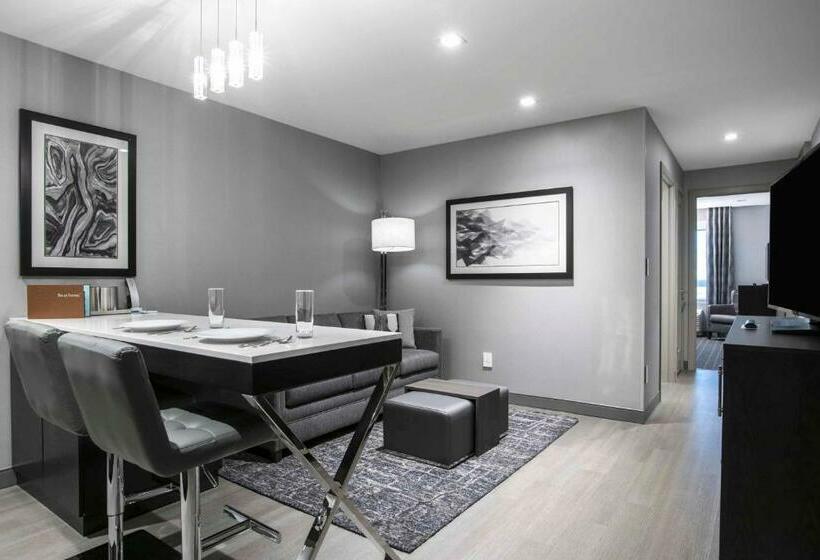 Люкс Адаптированный для Инвалидов, Homewood Suites By Hilton Boston Logan Airport Chelsea