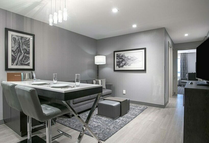 Люкс, Homewood Suites By Hilton Boston Logan Airport Chelsea